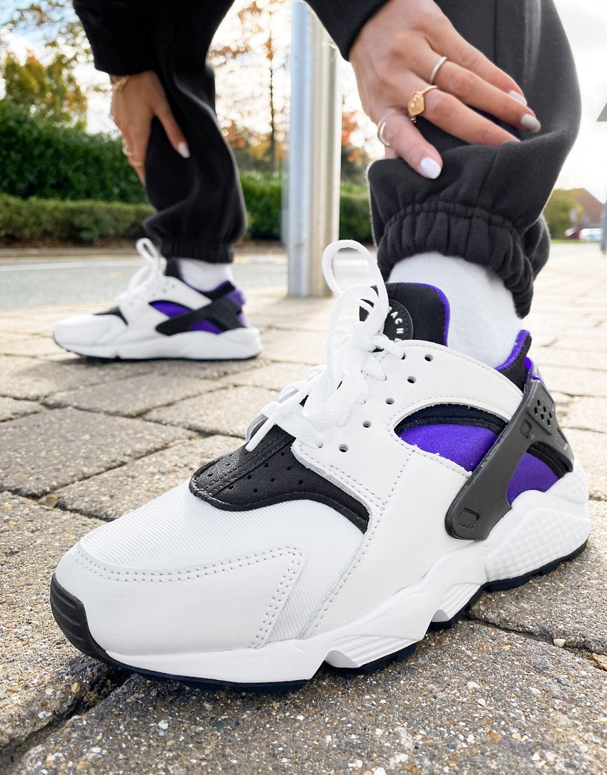 Nike Air Huarache sneakers in white and black electro purple