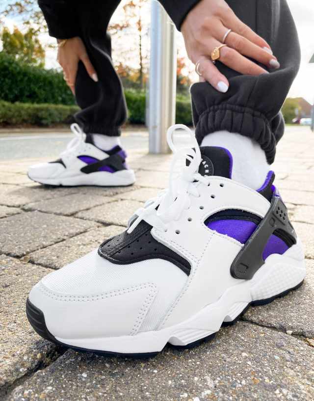 Nike Air Huarache sneakers in white/electro purple