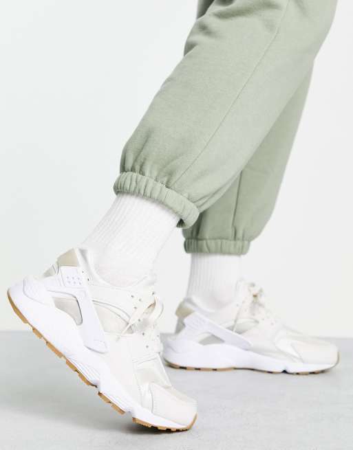 Nike Air - Huarache - Sneakers in wit en fossielbeige 