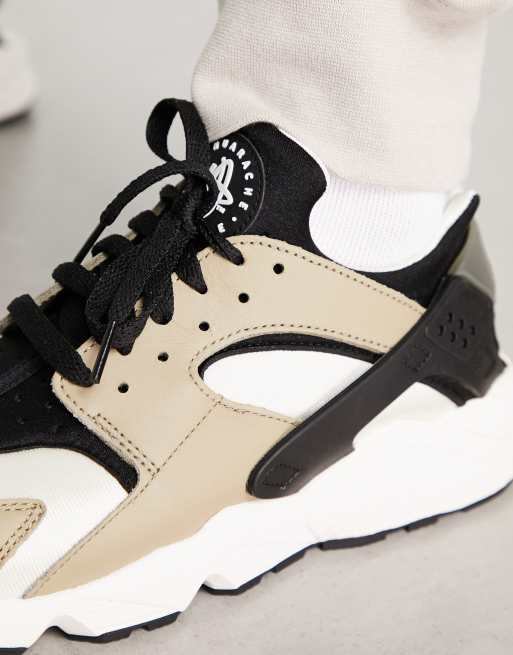 Nike huarache bianche e nere clearance uomo