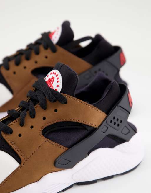 Nike huarache brown and sale black