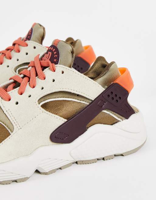 Nike Air Huarache trainers in khaki and burgundy mix ASOS