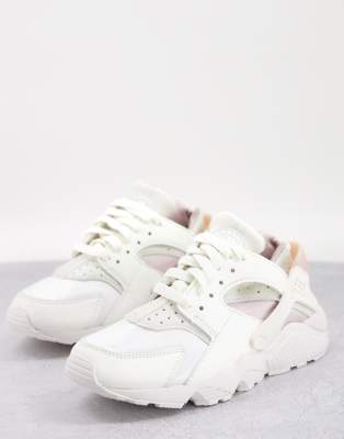 white and cream huaraches