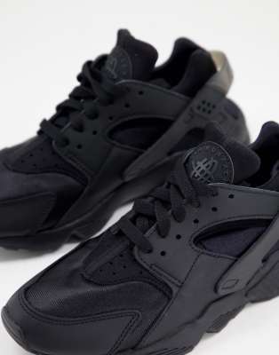 size 2 black huaraches