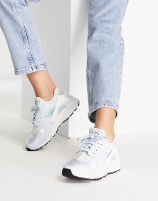 Nike Air Huarache trainers in white and ocean blue mix | ASOS