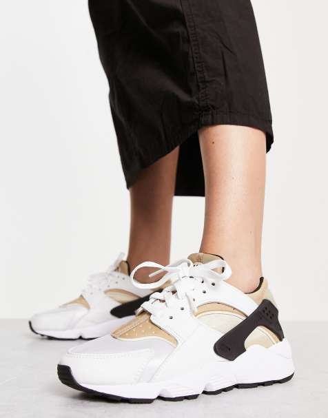 Air huarache hot sale womens black