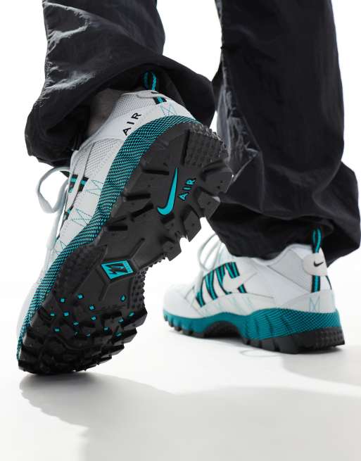 Nike Air Humara sneakers in light gray, black and turquoise | ASOS