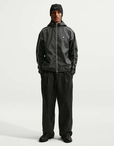 Nike Air Hybrid utility jacket in black - view 1