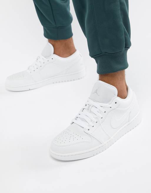 Air force 1 outlet blanche basse jordan