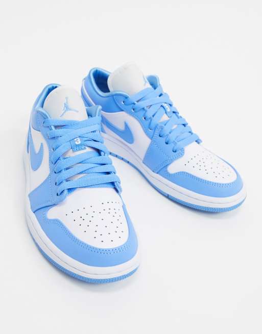 Nike Air Jordan 1 Baskets basses Bleu et blanc