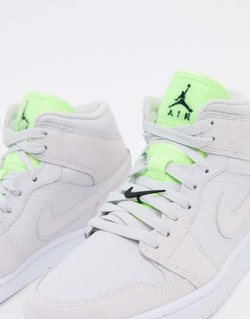 Nike Air Jordan 1 Baskets Gris et animal fluo