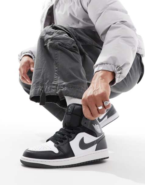 Nike - Air Jordan 1 - Baskets mi-hautes - Blanc, noir et gris - view 1
