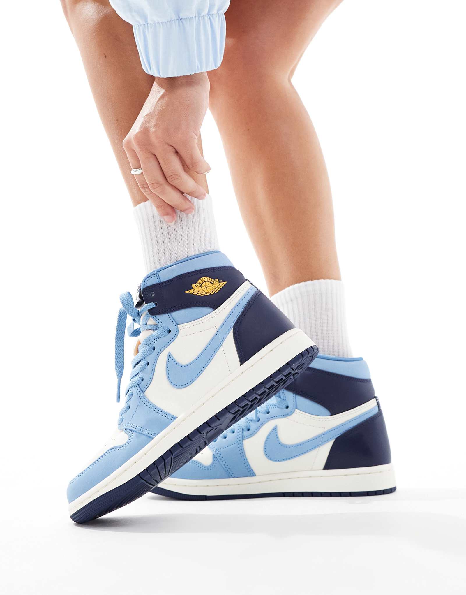 Высокие кроссовки Nike Air Jordan 1 синего цвета 