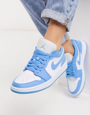 Arbeid toezicht houden op bijgeloof Nike - Air Jordan 1 - Lage sneakers in blauw en wit | ASOS