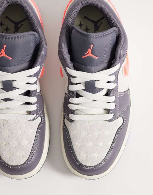 Nike Air Jordan 1 Low NA4 sneakers in gray and pink, 2 of 5