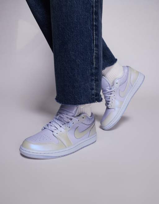 Nike Air Jordan 1 Low SE V3 sneakers in light blue | ASOS