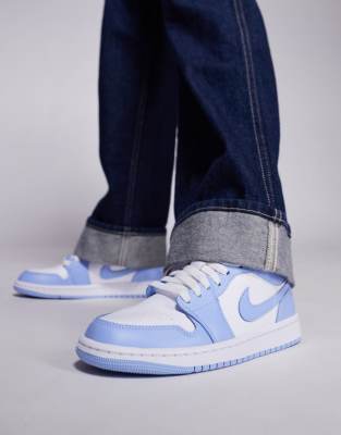 Nike - Air Jordan 1 Low sneakers i blå og hvid - view 1