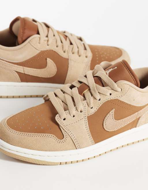 Nike Air Jordan 1 Low sneakers i brun og beige, 4 af 5