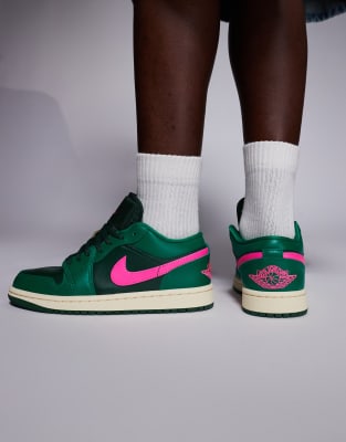 Jordan Nike Air  1 Low Sneakers In Green