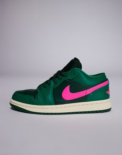 Nike Air Jordan 1 Low sneakers in green and pink, 2 of 5
