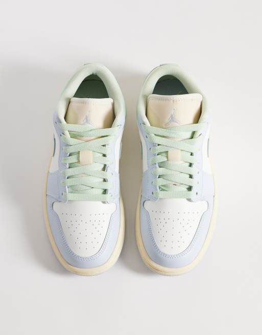 Nike Air Jordan 1 Low sneakers in light green and blue , 2 of 5