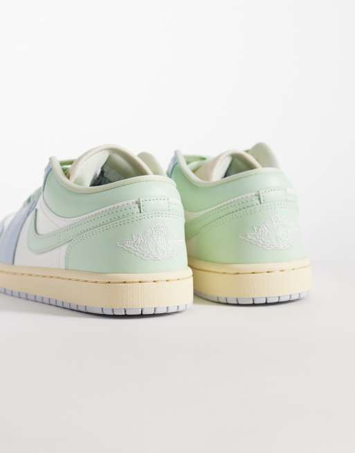 Nike Air Jordan 1 Low sneakers in light green and blue , 5 of 5
