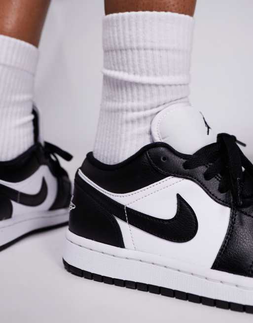 Nike Air Jordan 1 Low sneakers in white and black