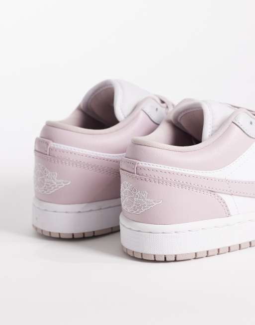 Nike Air Jordan 1 Low sneakers in white and gray | ASOS