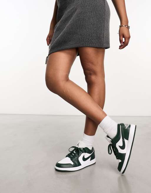Nike Air Jordan 1 low sneakers in white and jade green | ASOS