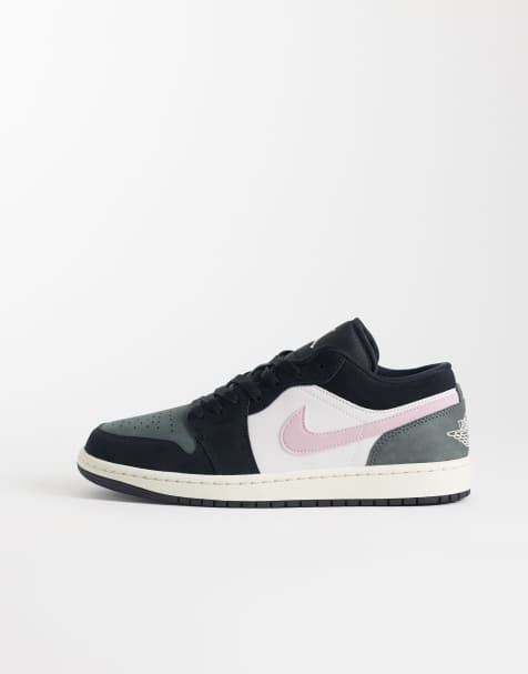 Nike Air Jordan 1 low trainers in black and white - view 1