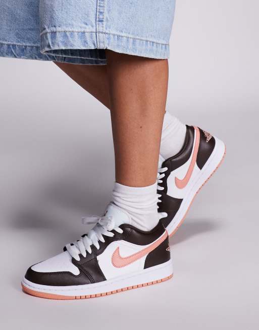 Nike Air Jordan 1 Low trainers in brown and pink, 5 of 5