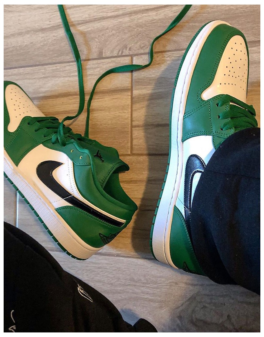 Nike Air Jordan 1 Low trainers in green
