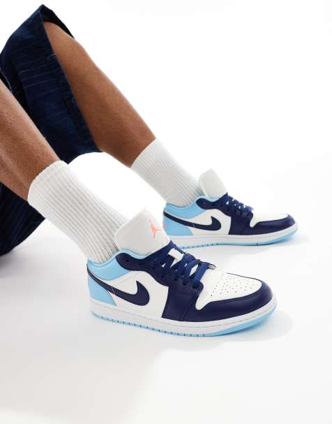 Nike Air Jordan 1 Low trainers in light blue, white and black - view 1