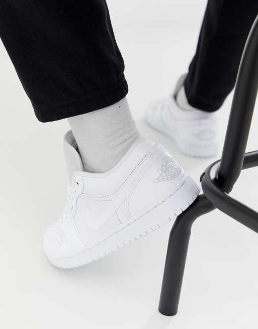 Nike Air Jordan 1 Low Trainers In White