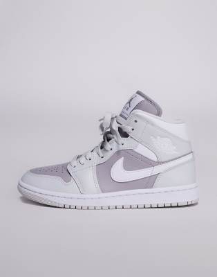 Jordan Nike Air  1 Mid Sneakers In Gray