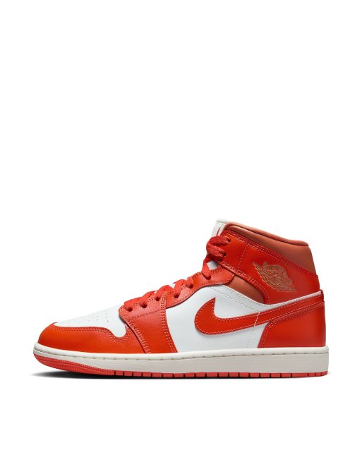Nike Air Jordan 1 Mid sneakers in orange, 2 of 5