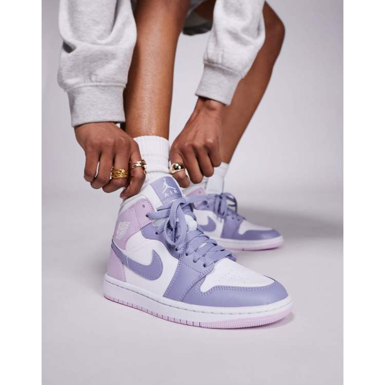 Air Jordan 1 ホワイト/パープル Nike Air Jordan 1 Mid sneakers in white and light purple | ASOS