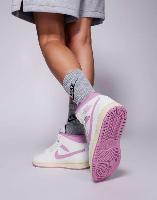 Shoes Nike Nike Jordan Mid Rosa Nike Air Jordan Mid Sneakers In