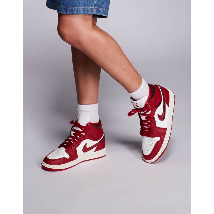 新品　AIR JORDAN 1 MID 28.0 NIKE ホワイト　レッド Nike Air Jordan 1 Mid sneakers in white and red | ASOS