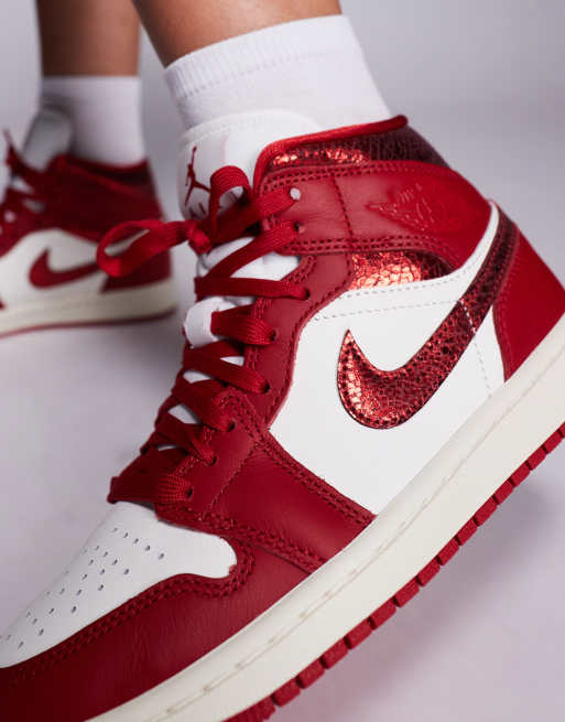 Nike Air Jordan 1 Mid sneakers in white and red | ASOS