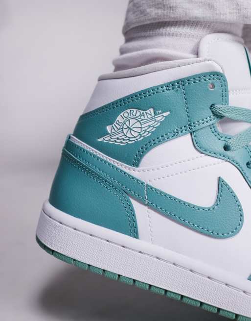 Nike Air Jordan 1 Mid sneakers in white and teal | ASOS display picture 3