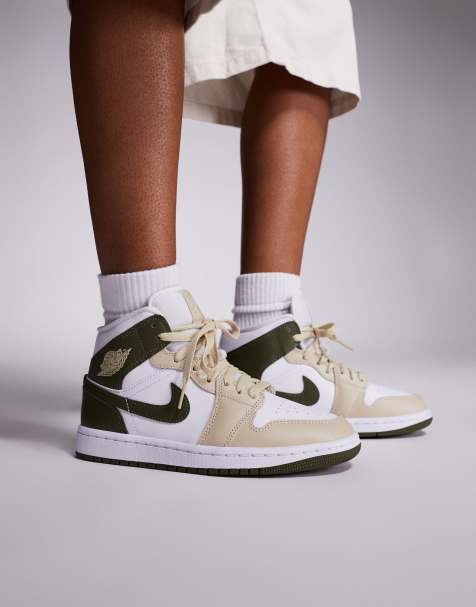 Nike Air Jordan 1 Mid trainers in white and khaki - view 1