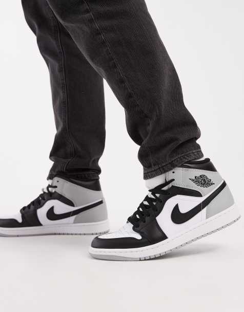 Nike – Air Jordan 1 Mid – Vita och svarta sneakers med medelhöga skaft - view 1
