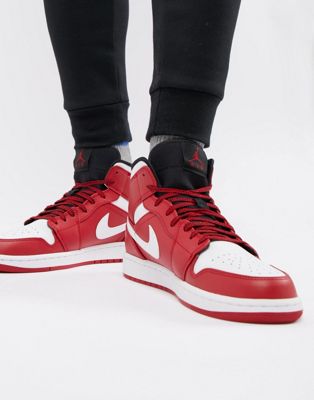 Nike - Air Jordan 1 - Sneakers alte rosse 554724-605 | ASOS