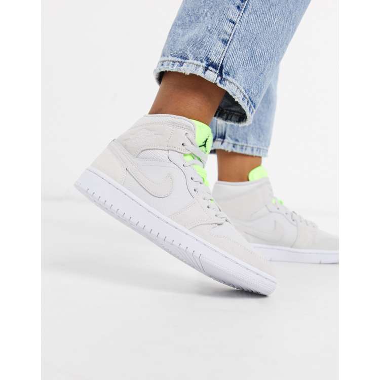 Jordan fluo clearance