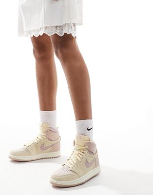 Nike Air Jordan 1 Zoom Comfort 2 sneakers in beige and light pink | ASOS