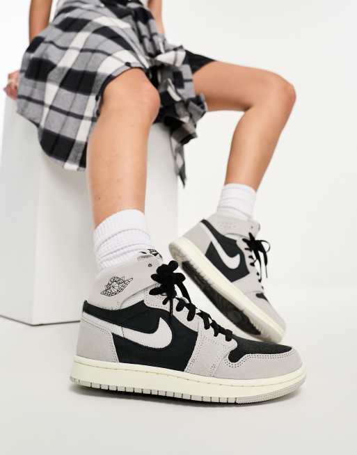 Nike Air Jordan 1 Zoom Comfort 2 sneakers in stone & black | ASOS