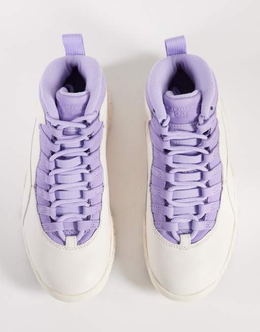 Nike Air Jordan 10 Retro sneakers in beige and purple , 3 of 5
