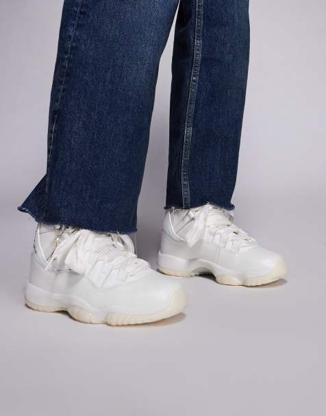 Nike Air Jordan 11 Retro sneakers in off white - view 1