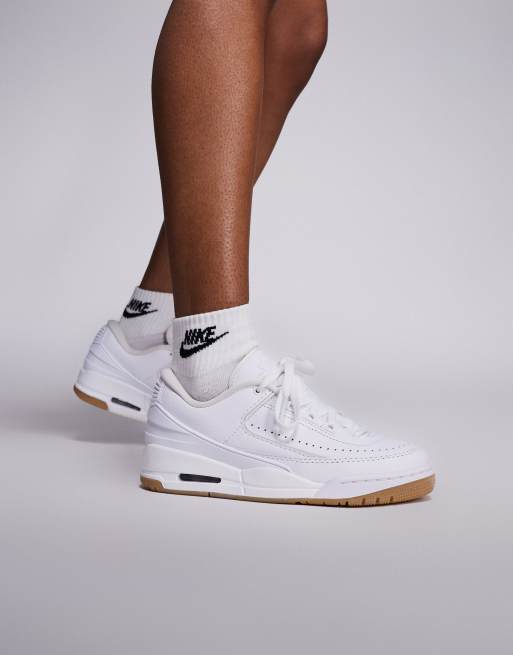 Nike Air Jordan 2/3 sneakers in white | ASOS